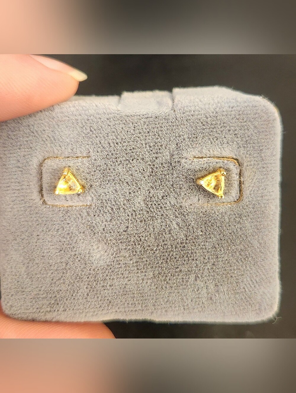 Vintage 14k Gold Triangular Citrine Stud Earrings - Picture 3 of 5